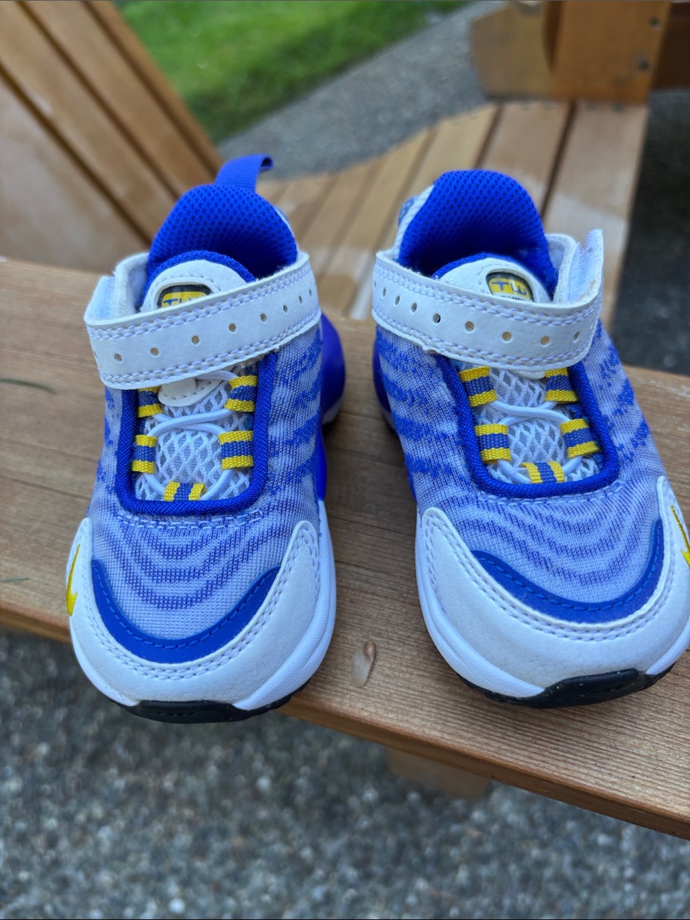 Nike Kids Blue, White and Yellow Slip-On Air Max TW TD Sneakers, size 4C